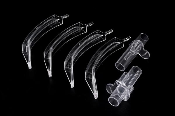 Characteristics of Laryngoscope Injection Molding