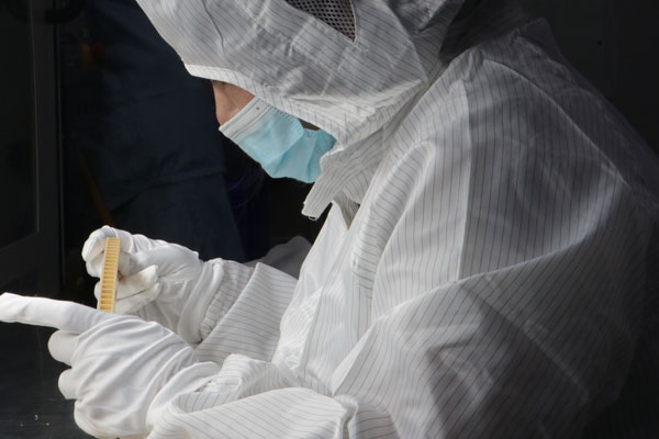 How to Solve Product Whitening Issues in Medical Injection Molding?